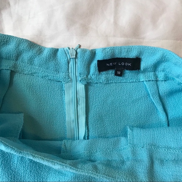 New Look short- fully lined - Picture 4 of 5